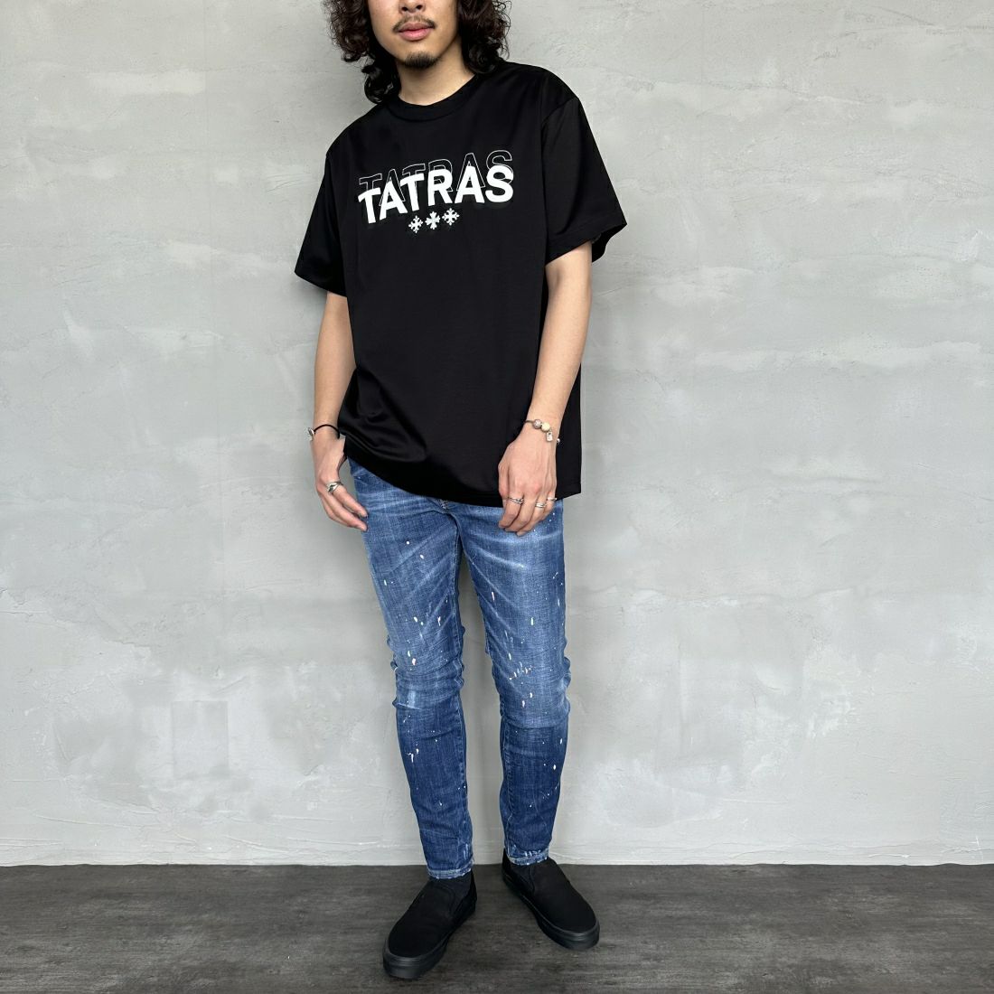 TATRAS [タトラス] ANICETO/アニチェート ロゴTシャツ [MTAT24S8261-M] BLACK &&モデル身長：173cm 着用サイズ：3&&