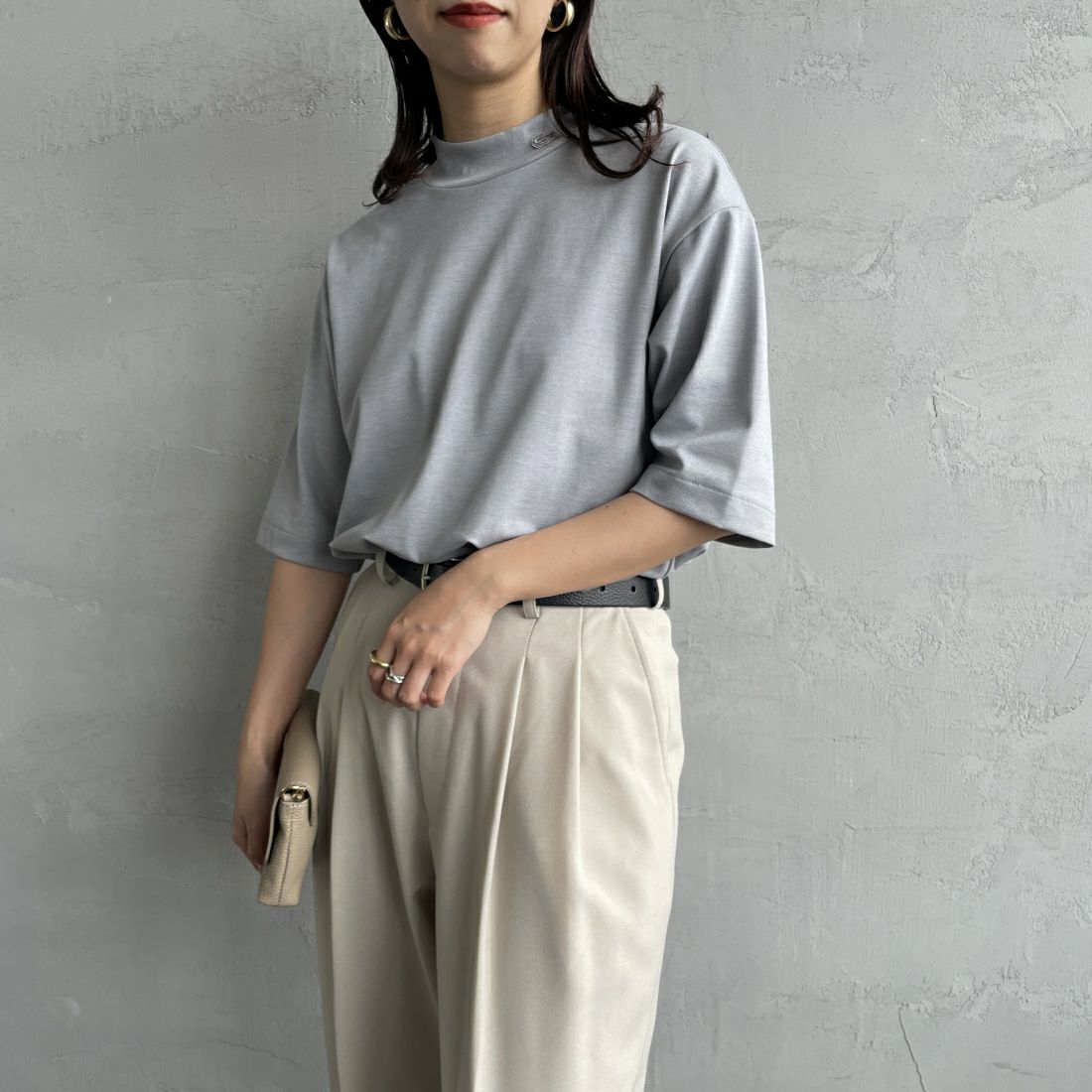 LACOSTE [ラコステ] 5分袖モックネックサマーニットTシャツ [TH079] CCA L.GREY &&モデル身長：163cm 着用サイズ：2&&