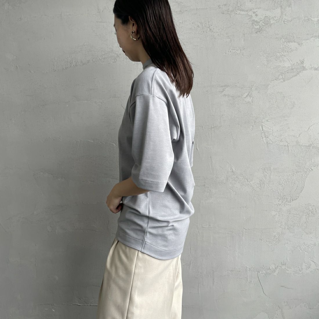 LACOSTE [ラコステ] 5分袖モックネックサマーニットTシャツ [TH079] CCA L.GREY &&モデル身長：163cm 着用サイズ：2&&
