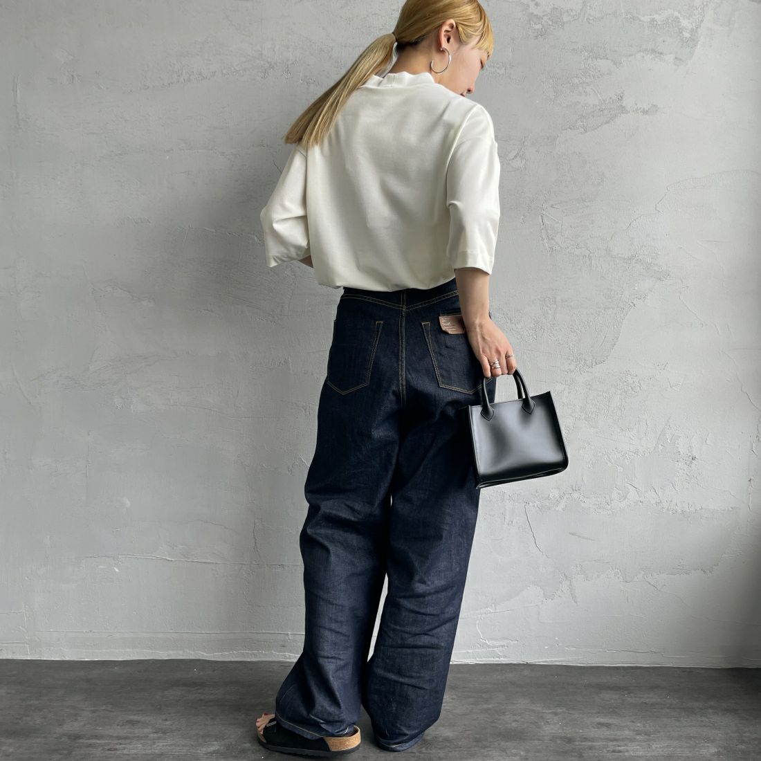 LACOSTE [ラコステ] 5分袖モックネックサマーニットTシャツ [TH079] 70V VLOUR &&モデル身長：156cm 着用サイズ：2&&