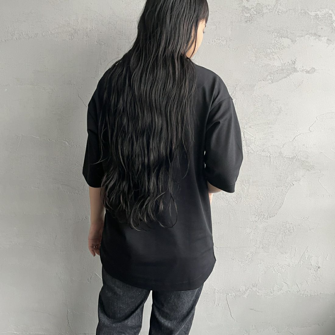 LACOSTE [ラコステ] 5分袖モックネックサマーニットTシャツ [TH079] 031 BLACK &&モデル身長：156cm 着用サイズ：2&&