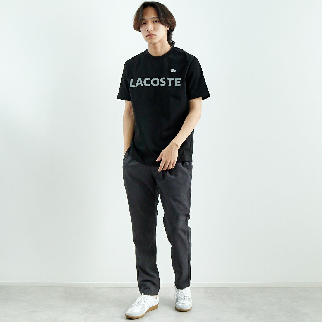 LACOSTE [ラコステ] ヘビーウェイトロゴTシャツ [TH2299] 031 BLACK &&モデル身長：179cm 着用サイズ：3&&