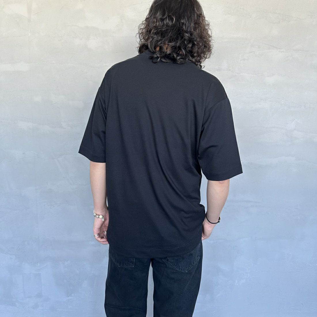 LACOSTE [ラコステ] 5分袖モックネックサマーニットTシャツ [TH079] 031 BLACK &&モデル身長：173cm 着用サイズ：3&&