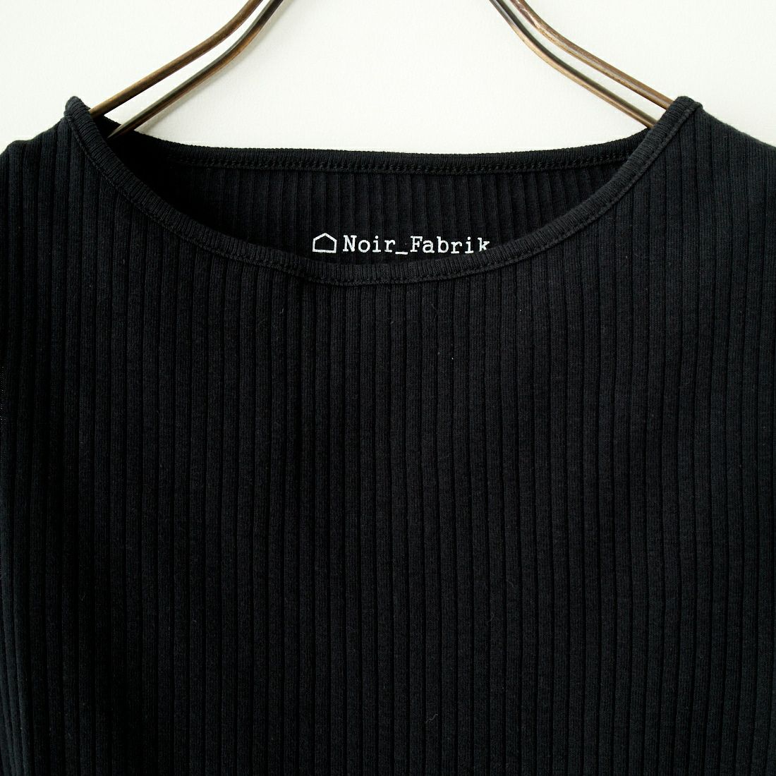 Noir Fabrik [ヌワールファブリック] ボートネック ノースリーブ リブTシャツ [JFS-C023] BLACK