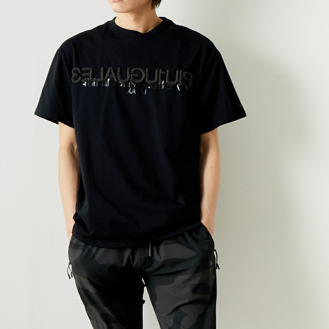 1PIU1UGUALE3 RELAX [ウノ ピゥ ウノ ウグァーレ トレ] シルケットワイドロゴTシャツ [UST-24031] SN90 BLACK