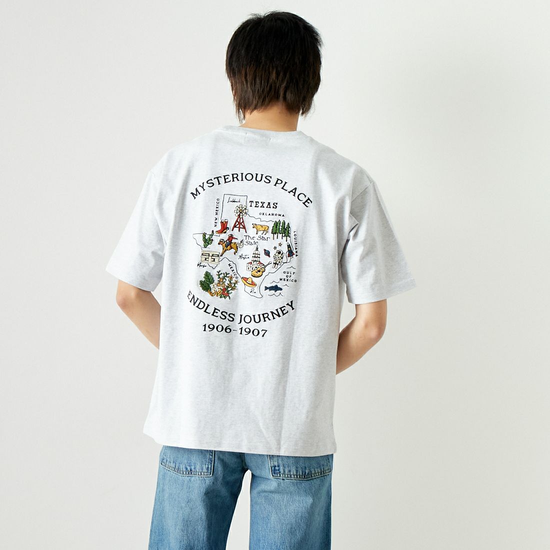 33Degrees [サーティスリーディグリーズ] 刺繍Tシャツ [TDR-242-021] 04 LGRﾏｯﾌﾟ &&モデル身長：182cm 着用サイズ：L&&