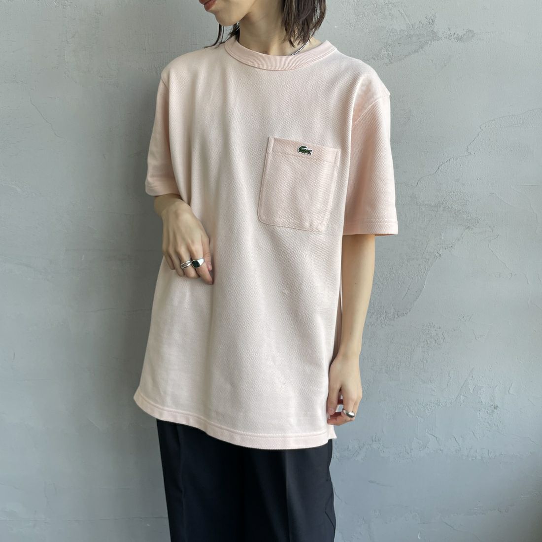 LACOSTE [ラコステ] ワンポイントロゴ 鹿の子ポケットTシャツ [TH4921] HCZ L.PINK &&モデル身長：158cm 着用サイズ：2&&