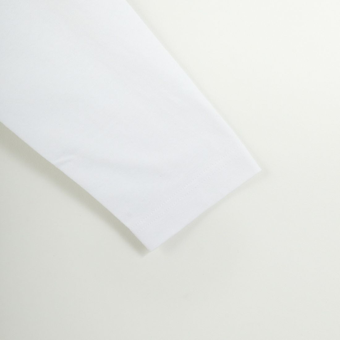 PARIS SAINT-GERMAN [パリ・サンジェルマン] PSG刺繍ロゴ ロングスリーブTシャツ [PS0324SS0001] WHITE