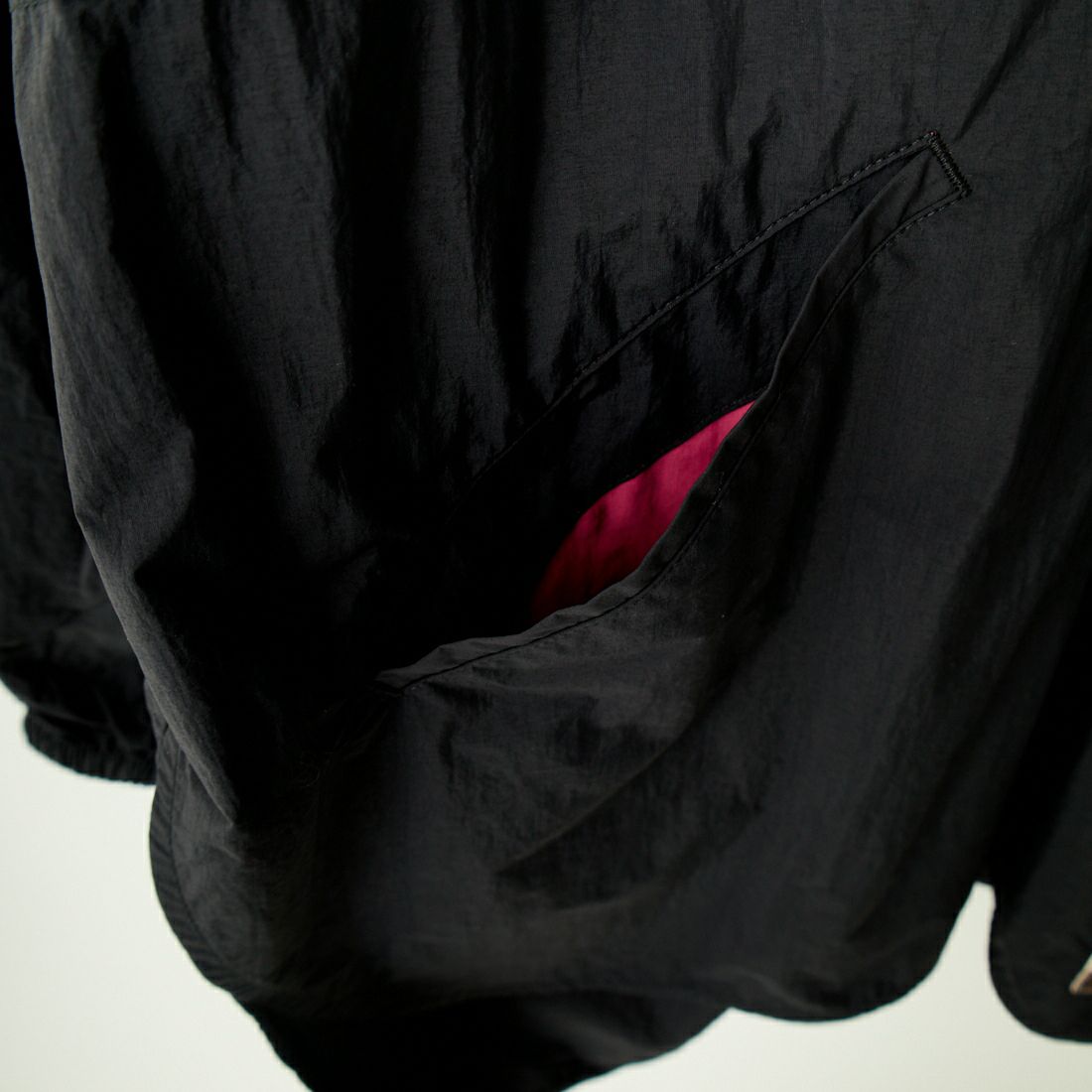 WILD THINGS [ワイルドシングス] ウィメンズハイドロパーカー [WTL24018SK] BLACK