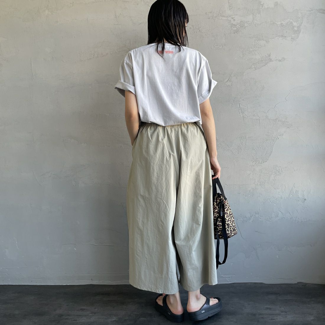 GRAMiCCi [グラミチ] ナイロンフレアパンツ [G2SW-SK034] DUNE&&モデル身長：160cm 着用サイズ：M&&