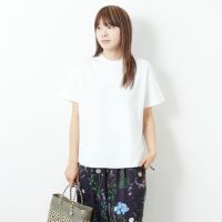 031 ｵﾌﾎﾜｲﾄ&&モデル身長：167cm 着用サイズ：F&&