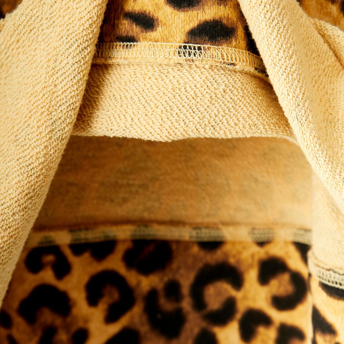 ILL ONE EIGHTY [イル ワンエイティ] レオパードスウェットシャツ [ILL241-15] LEOPARD