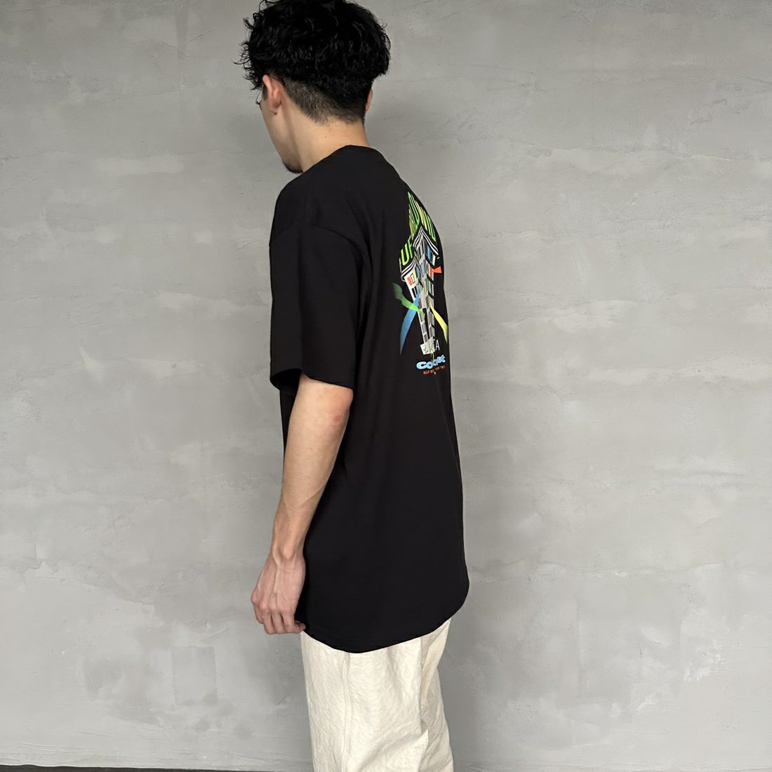 HUF [ハフ] CLUB HOUSE Tシャツ [TS02176] BLACK &&モデル身長：168cm 着用サイズ：L&&
