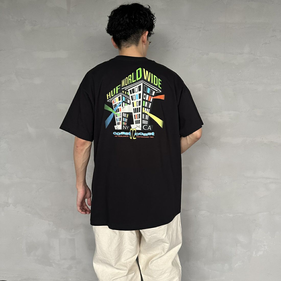 HUF [ハフ] CLUB HOUSE Tシャツ [TS02176] BLACK &&モデル身長：168cm 着用サイズ：L&&