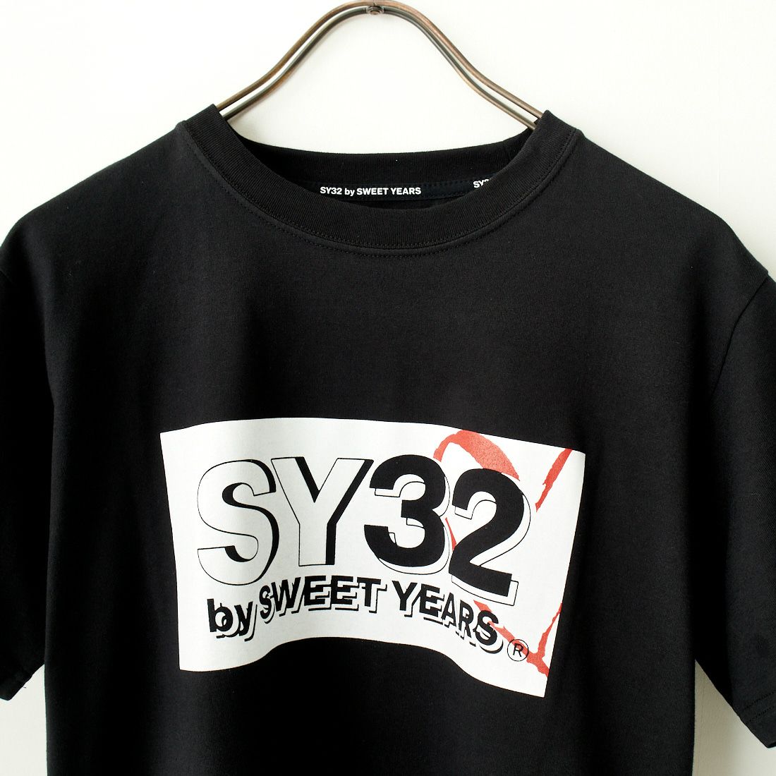 SY32 [エスワイサーティトゥ] ニューボックスロゴTシャツ [14153J] BLACK/WHIT