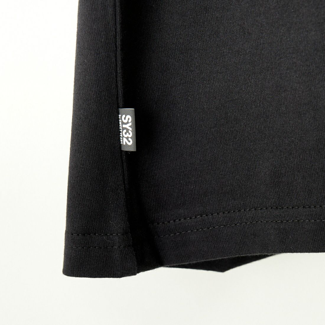 SY32 [エスワイサーティトゥ] ニューボックスロゴTシャツ [14153J] BLACK/WHIT