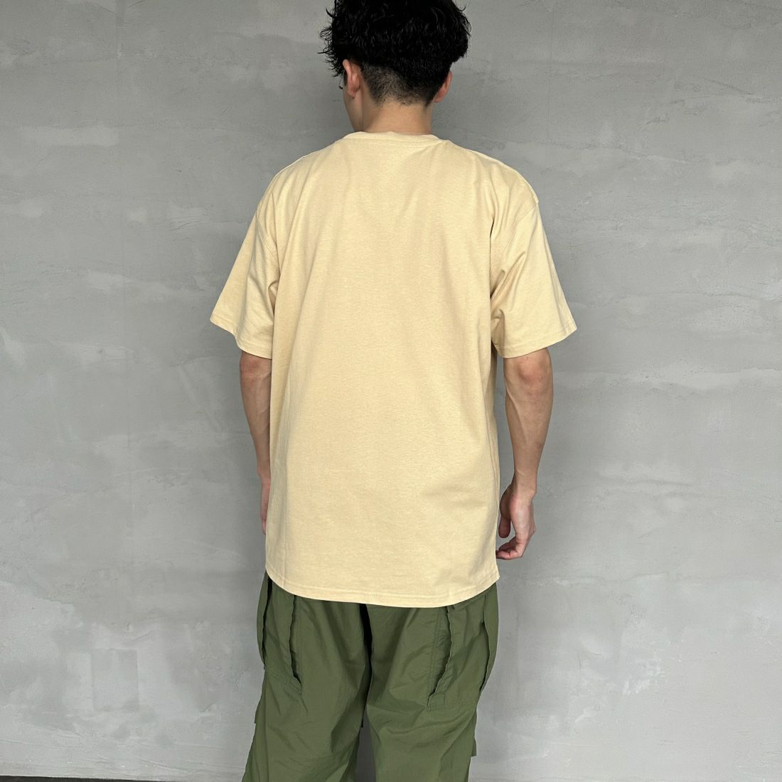 carhartt WIP [カーハートダブリューアイピー] ショートスリーブアメリカンスクリプトTシャツ [I029956] RATTAN &&モデル身長：168cm 着用サイズ：M&&