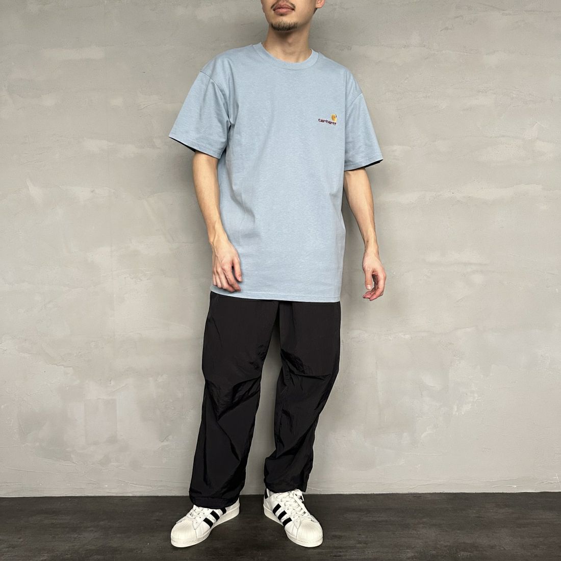 carhartt WIP [カーハートダブリューアイピー] ショートスリーブアメリカンスクリプトTシャツ [I029956] RATTAN &&モデル身長：168cm 着用サイズ：M&&