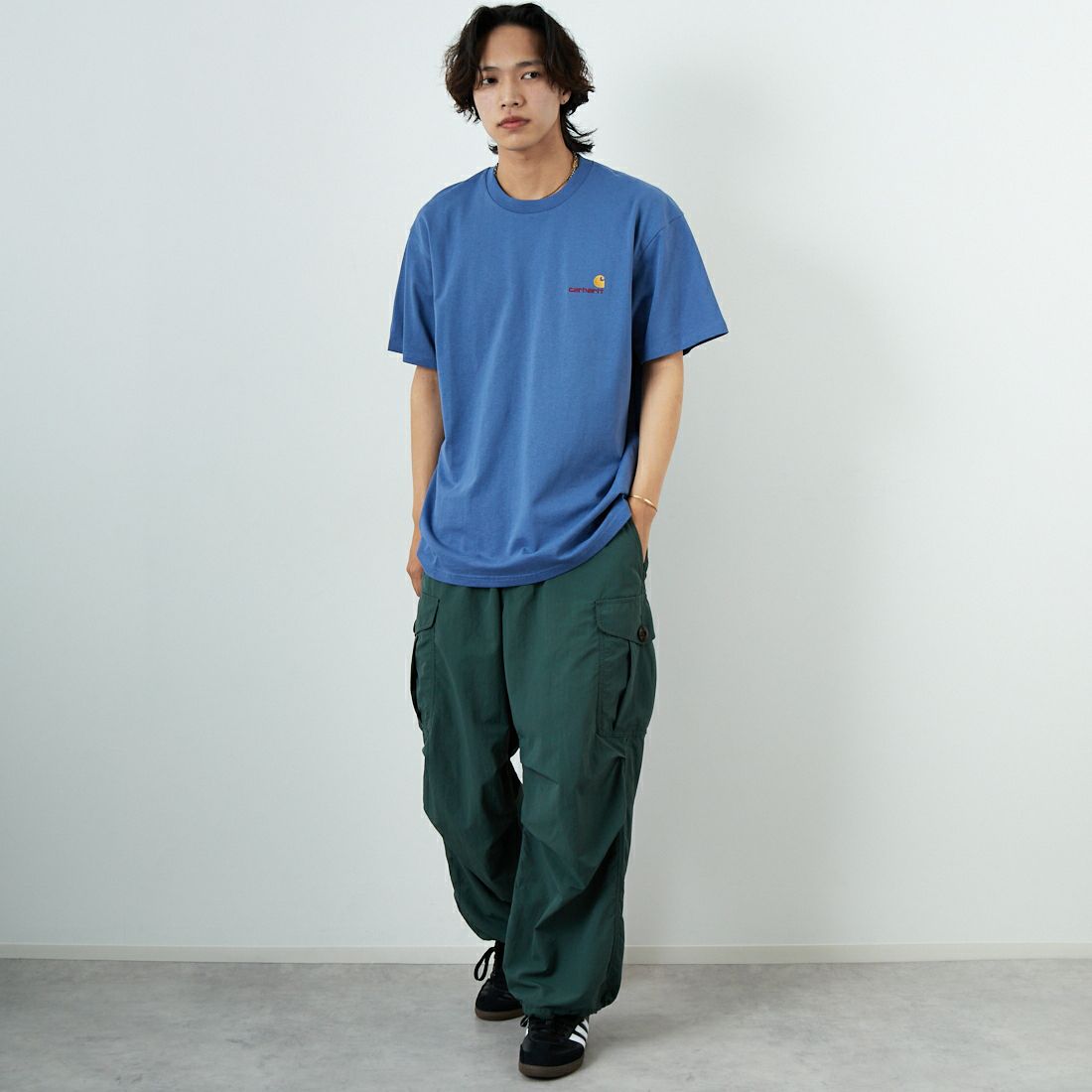 carhartt WIP [カーハートダブリューアイピー] ショートスリーブアメリカンスクリプトTシャツ [I029956] BLUE IRIS &&モデル身長：179cm 着用サイズ：L&&