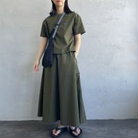 67 OLIVE&&モデル身長：163cm 着用サイズ：F&&