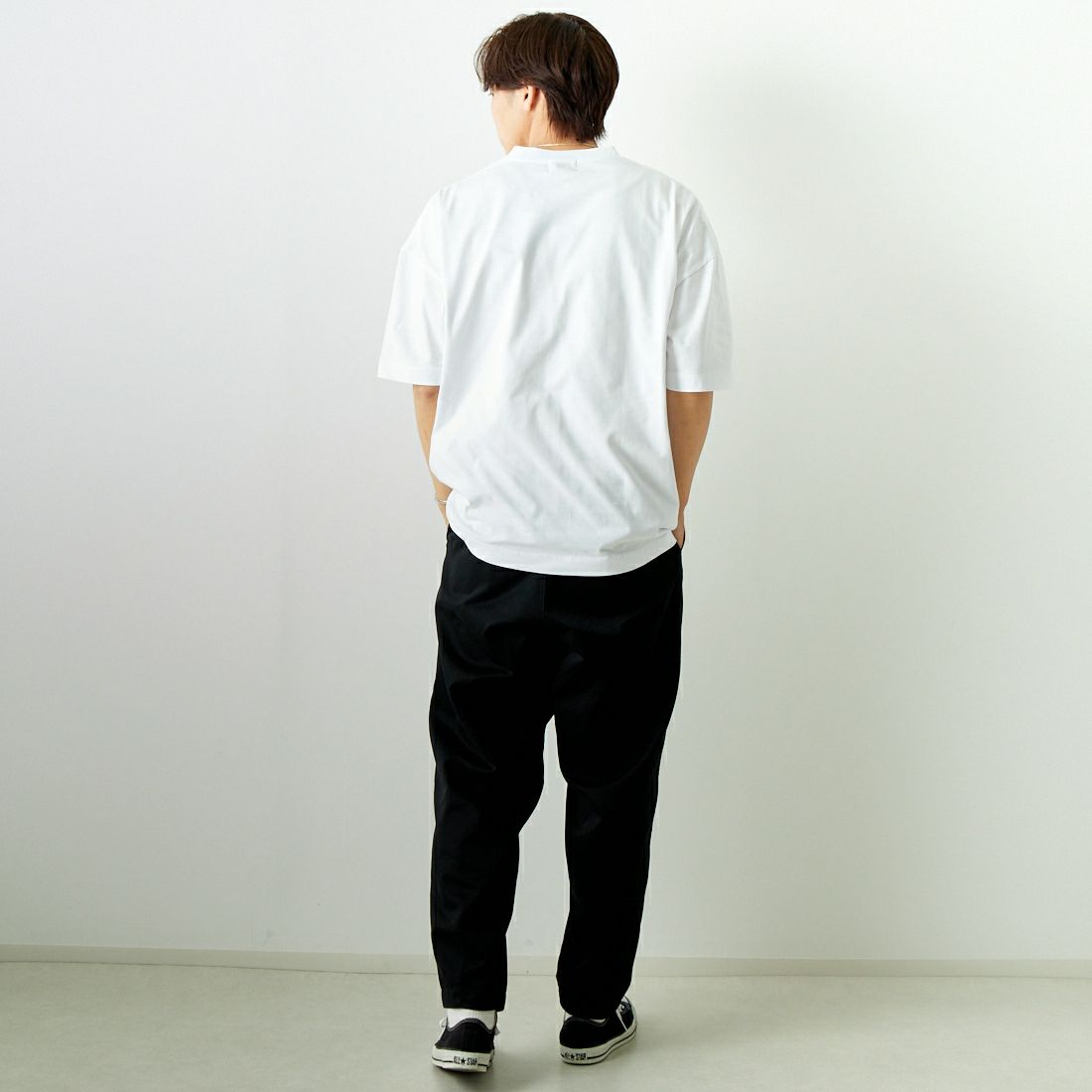 SLICK [スリック] ドロップショルダープリントTシャツ UNITED [5255852] 900 WHITE &&モデル身長：179cm 着用サイズ：2&&