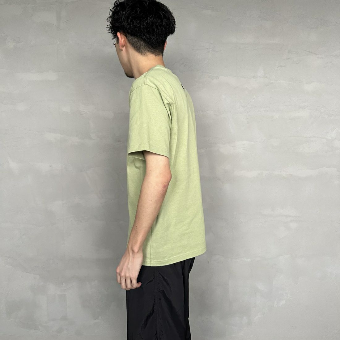 CHUMS [チャムス] プリントTシャツ [CH01-2379] M076 SAGE &&モデル身長：168cm 着用サイズ：M&&