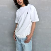 W001 WHITE&&モデル身長：173cm 着用サイズ：M&&