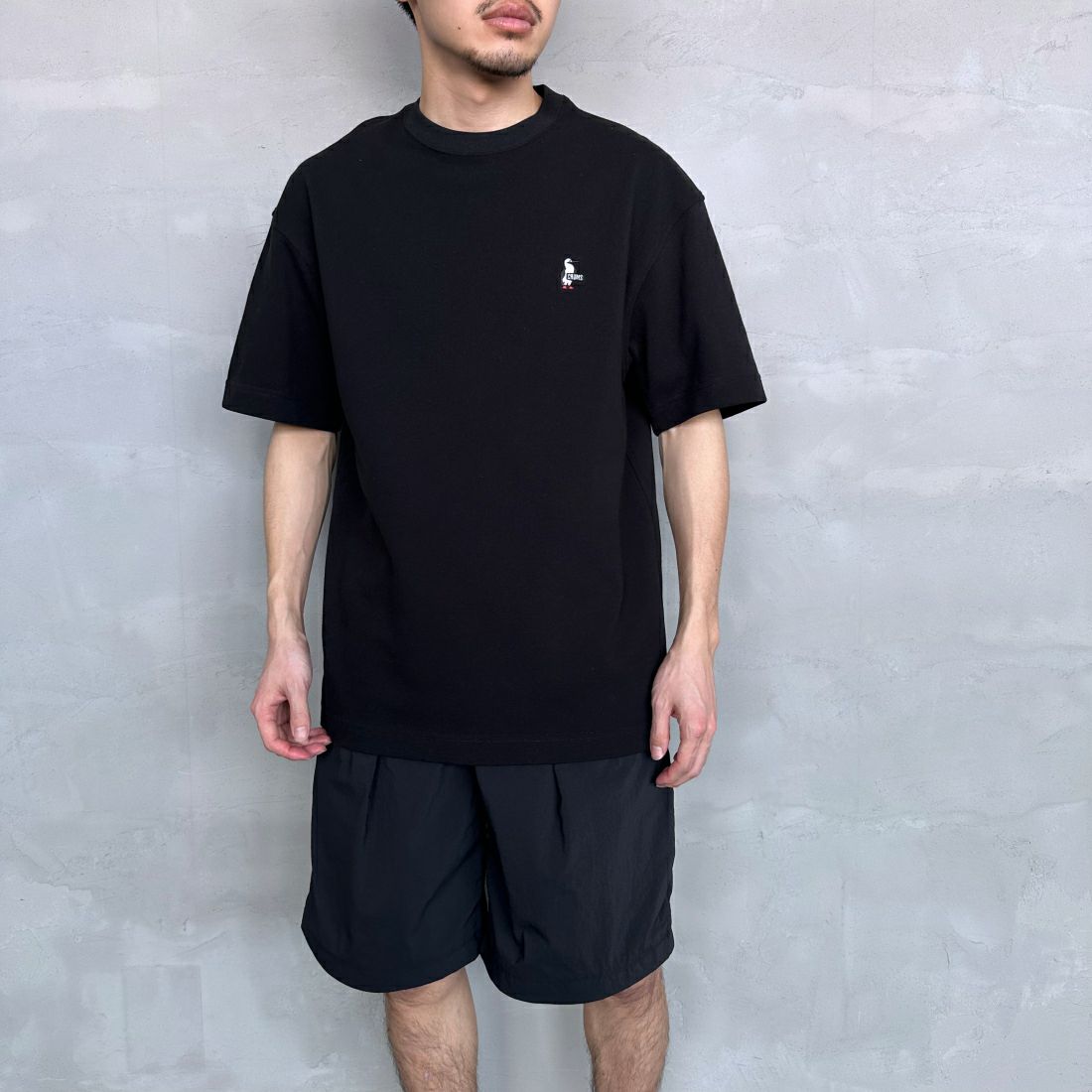 CHUMS [チャムス] ブービーロゴ刺繍 オーバーサイズ鹿の子Tシャツ [CH02-1186] K001 BLACK &&モデル身長：168cm 着用サイズ：M&&