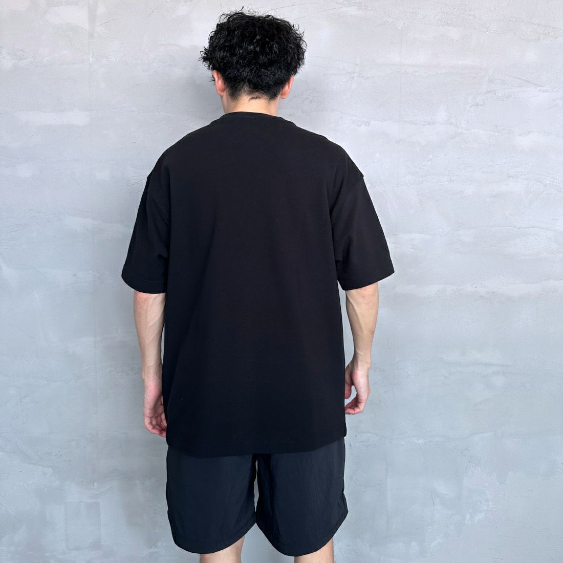 CHUMS [チャムス] ブービーロゴ刺繍 オーバーサイズ鹿の子Tシャツ [CH02-1186] K001 BLACK &&モデル身長：168cm 着用サイズ：L&&