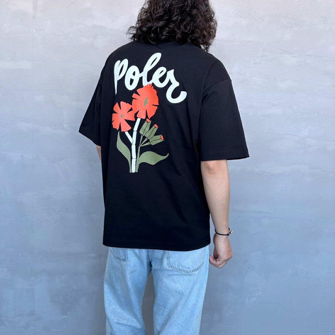 POLeR [ポーラー] 別注 POPPY フラワーバックプリント ショートスリーブTシャツ [249MCV0010-JF]