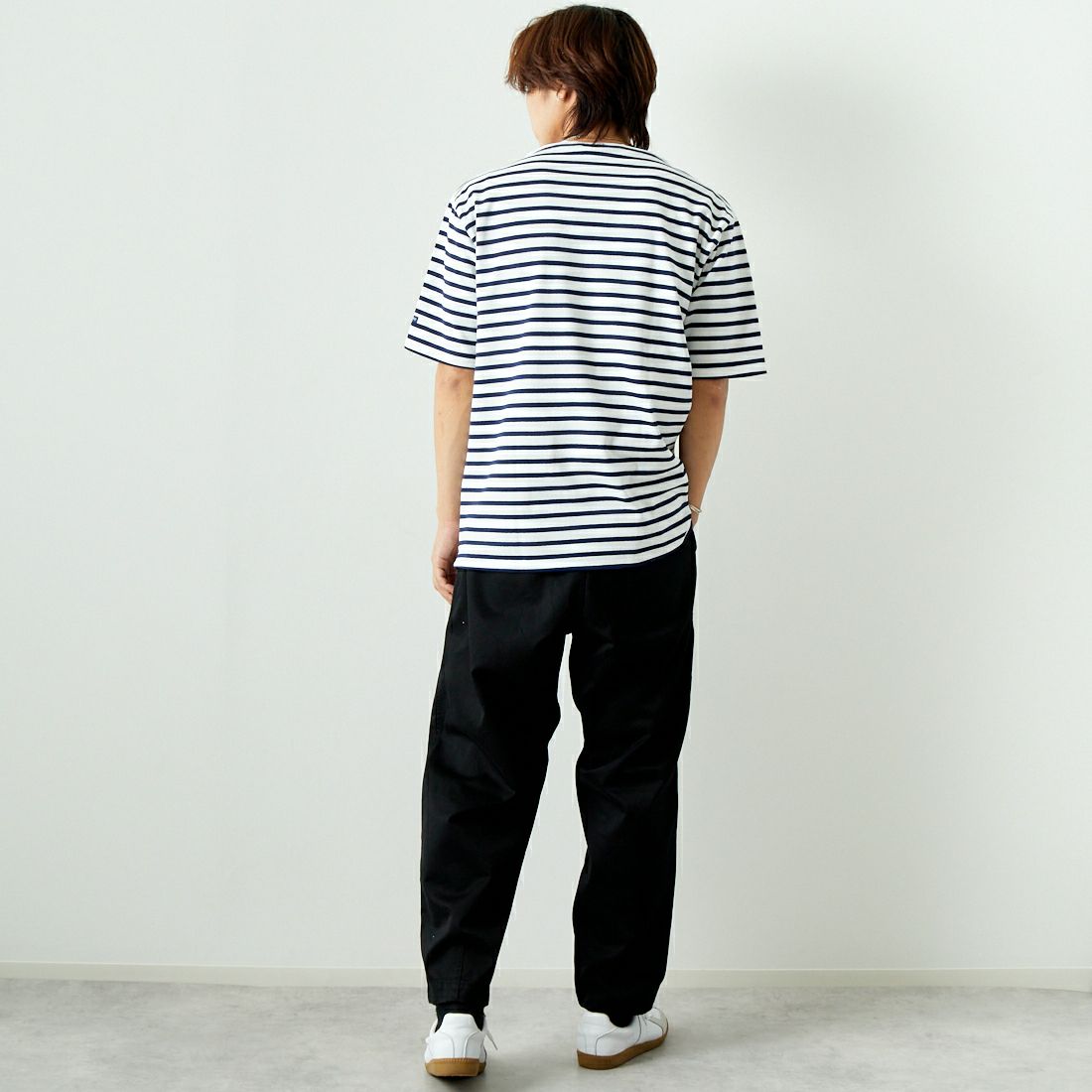 ST.JAMES [セントジェームス] 定番バスクTシャツ [03JC1325-1] NEI/MAR&&モデル身長：179cm 着用サイズ：6&&