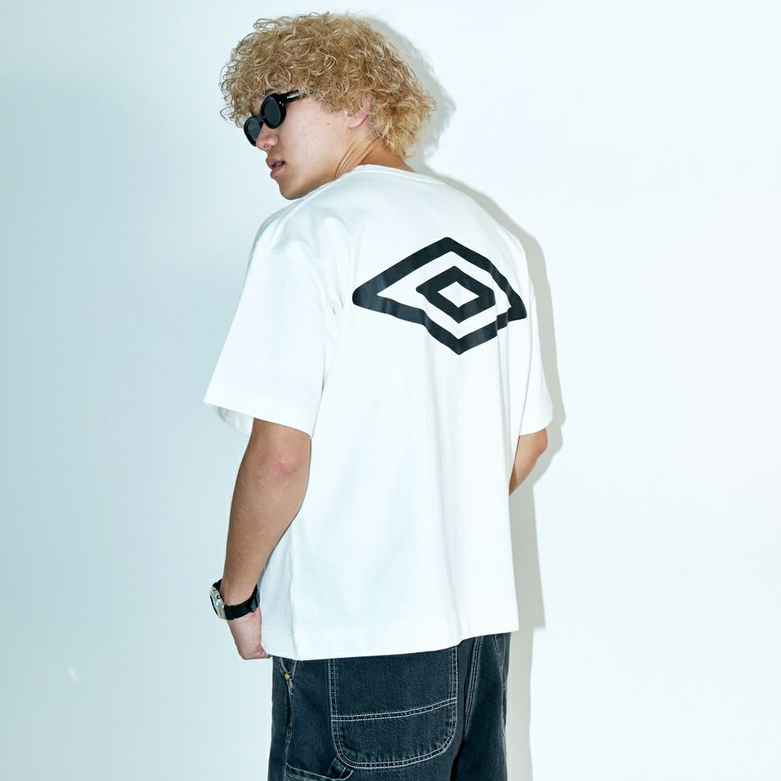 umbro [アンブロ] 別注 ラバーバックプリントTシャツ [UMNK-T0011-JF]