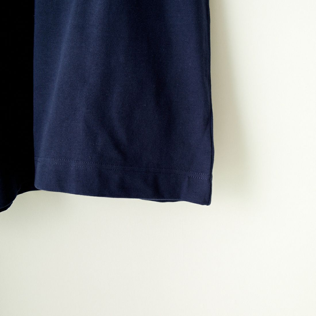 umbro [アンブロ] 別注 ワンポイントロゴ刺繍 ショートスリーブTシャツ [UMNK-T0022-JF] NAVY
