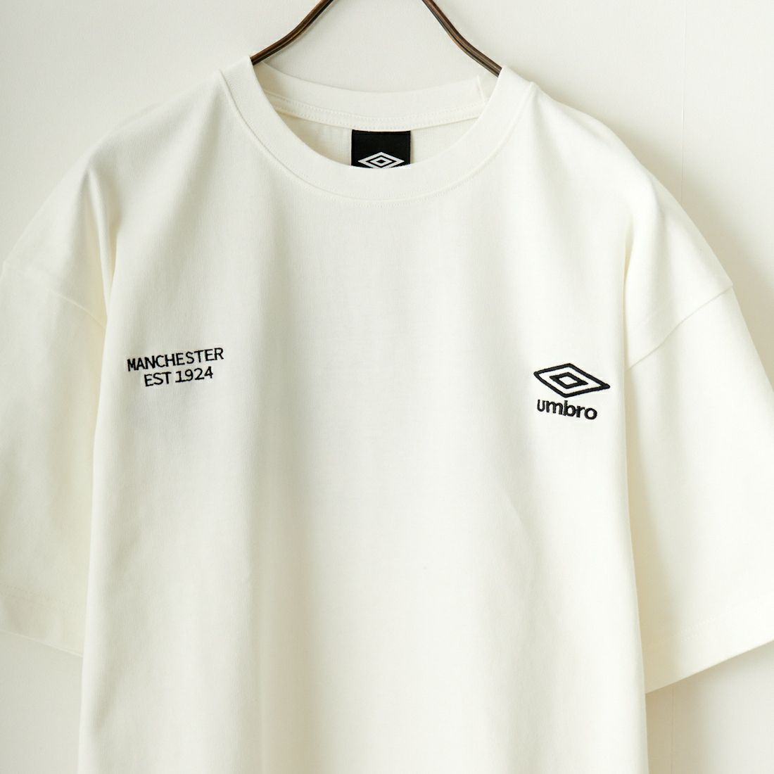 umbro [アンブロ] 別注 ラバーバックプリントTシャツ [UMNK-T0011-JF] WHITE