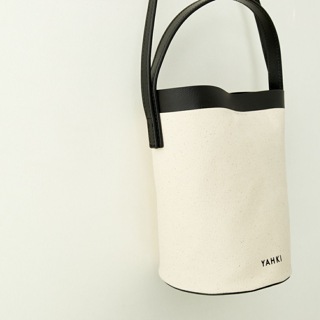 YAHKI [ヤーキ] コンビクロスボディーバッグ [YH-629] BLACK