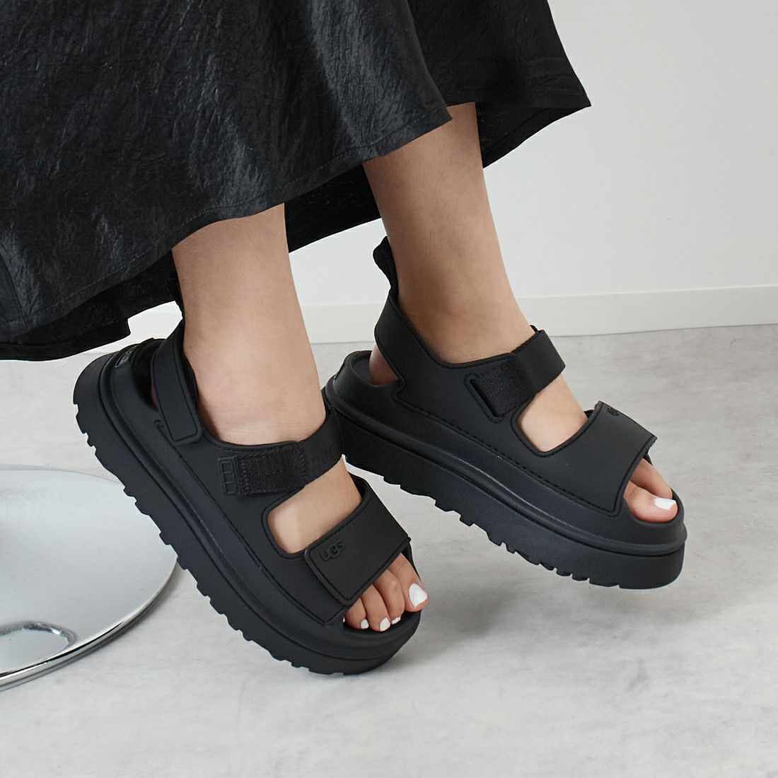 UGG [アグ] ゴールデングロウ [1152685] BLACK