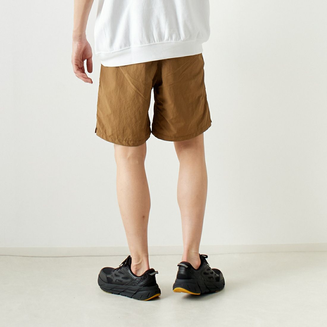GRAMiCCi [グラミチ] ナイロンパッカブルショーツ [G4SM-P146] COYOTE &&モデル身長：182cm 着用サイズ：M&&