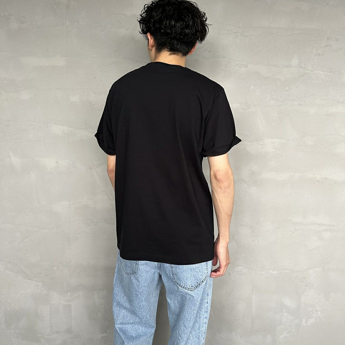 Gymphlex [ジムフレックス] ロールアップスリーブ ロゴ刺繍Tシャツ [J-1155CH] BLACK &&モデル身長：168cm 着用サイズ：L&&