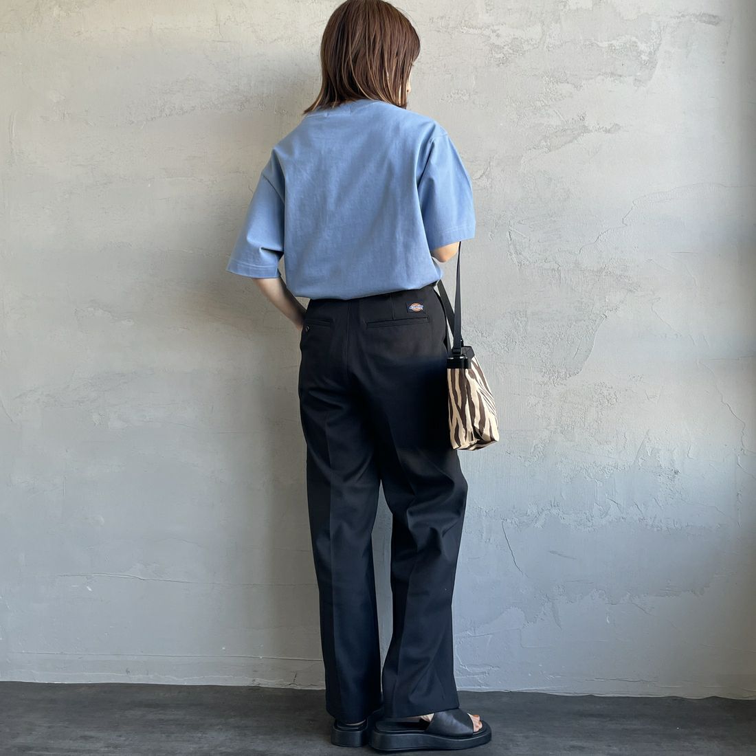 Gymphlex [ジムフレックス] ヘビーウェイトジャージー ショートスリーブTシャツ [J-9271HWJ] LT.BLU GRY &&モデル身長：158cm 着用サイズ：XS&&