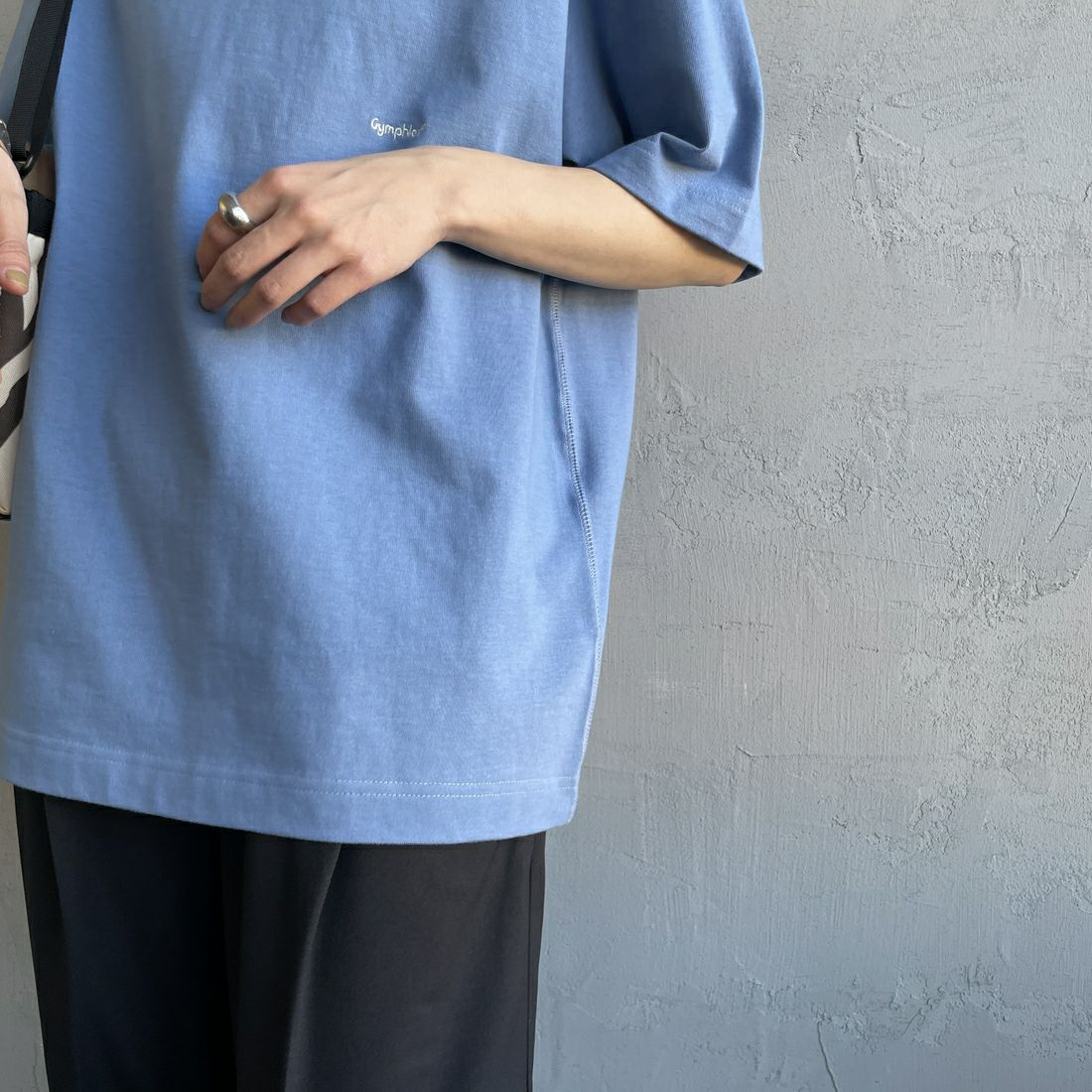 Gymphlex [ジムフレックス] ヘビーウェイトジャージー ショートスリーブTシャツ [J-9271HWJ] LT.BLU GRY &&モデル身長：158cm 着用サイズ：XS&&