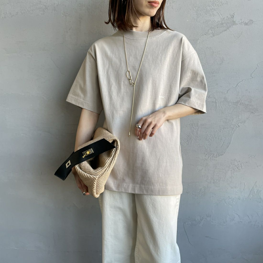 Gymphlex [ジムフレックス] ヘビーウェイトジャージー ショートスリーブTシャツ [J-9271HWJ] GREIGE &&モデル身長：158cm 着用サイズ：XS&&