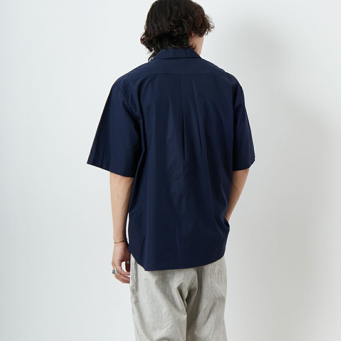 DANTON [ダントン] プレーン ワークシャツ [DT-B0049CPL] NAVY &&モデル身長：179cm 着用サイズ：42&&