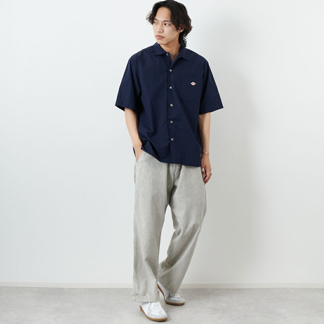 DANTON [ダントン] プレーン ワークシャツ [DT-B0049CPL] NAVY &&モデル身長：179cm 着用サイズ：42&&