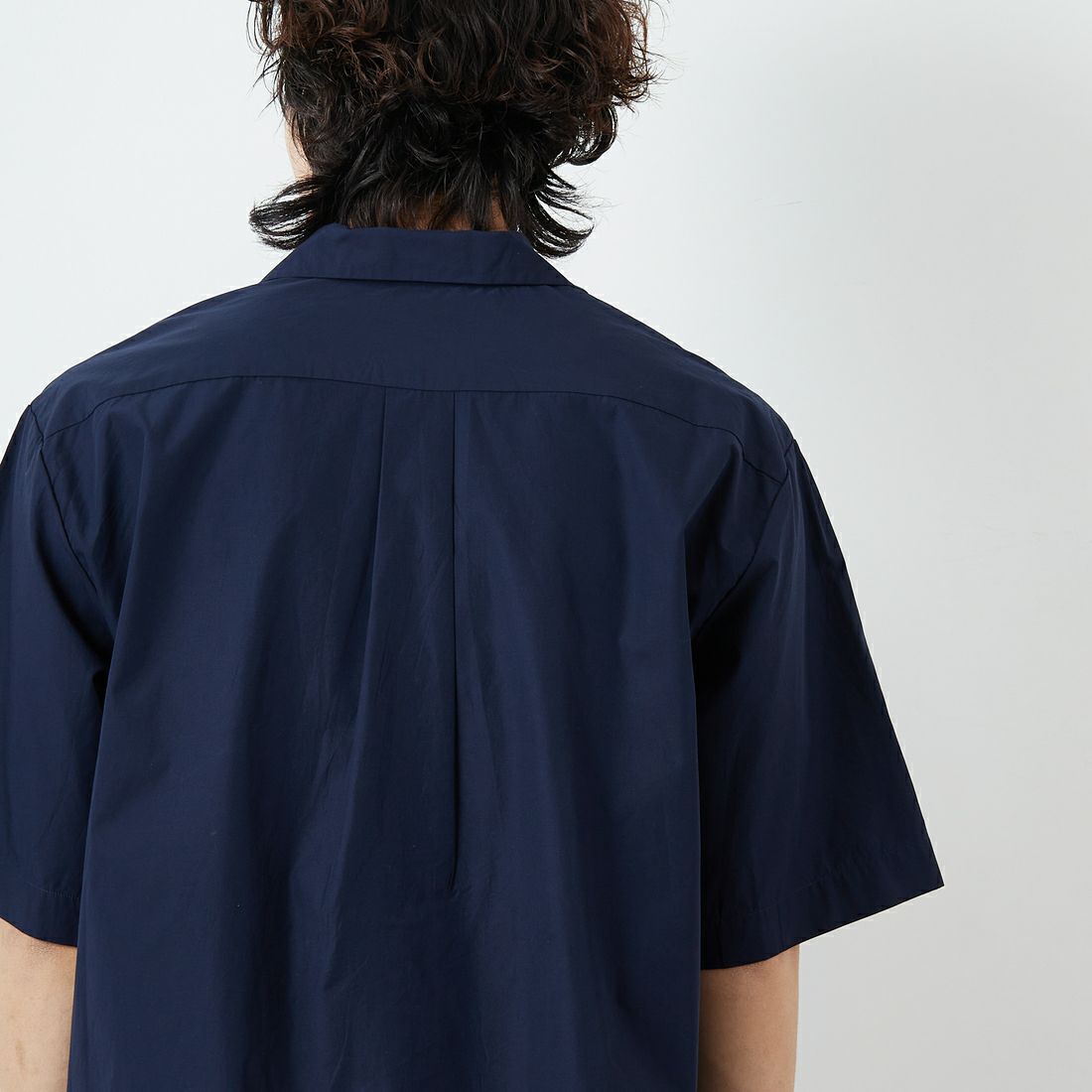 DANTON [ダントン] プレーン ワークシャツ [DT-B0049CPL] NAVY &&モデル身長：179cm 着用サイズ：42&&