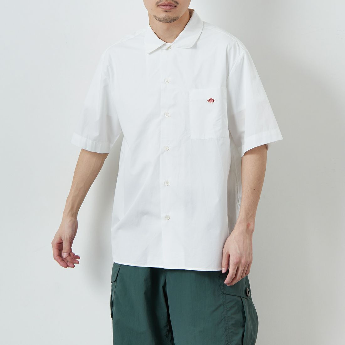 DANTON [ダントン] プレーン ワークシャツ [DT-B0049CPL] WHITE &&モデル身長：168cm 着用サイズ：40&&