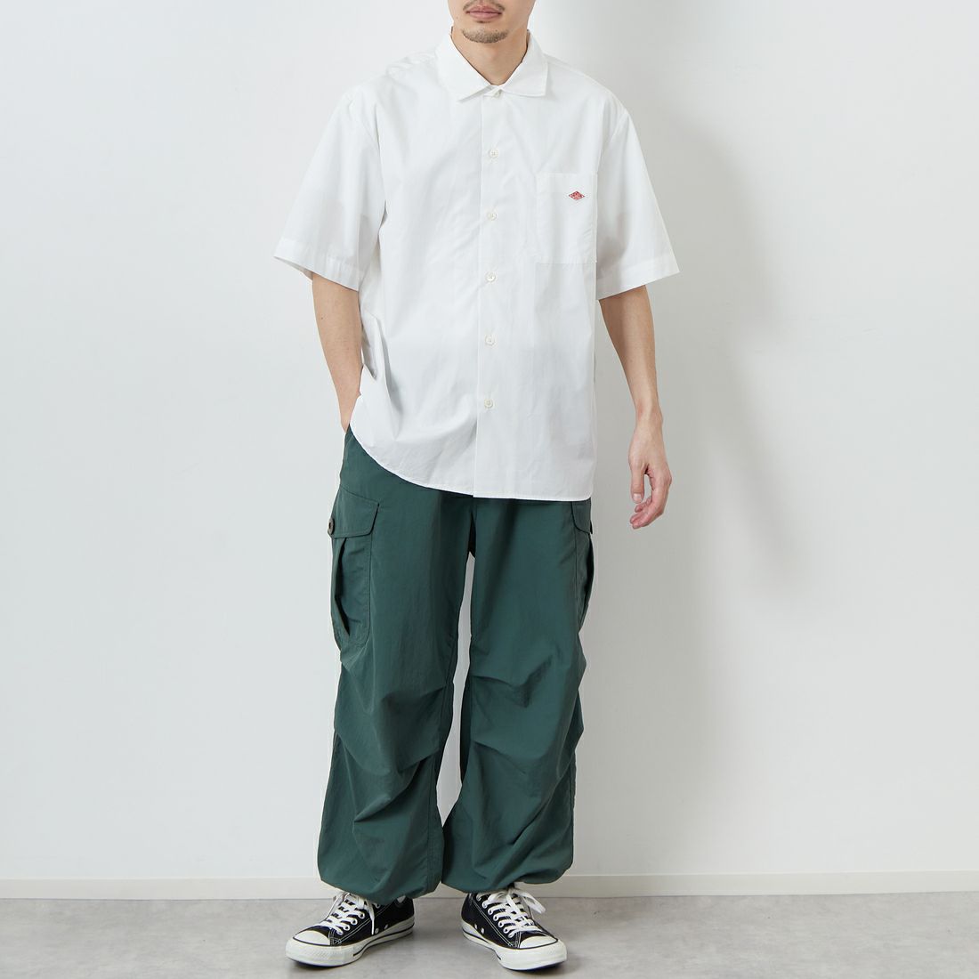 DANTON [ダントン] プレーン ワークシャツ [DT-B0049CPL] WHITE &&モデル身長：168cm 着用サイズ：40&&