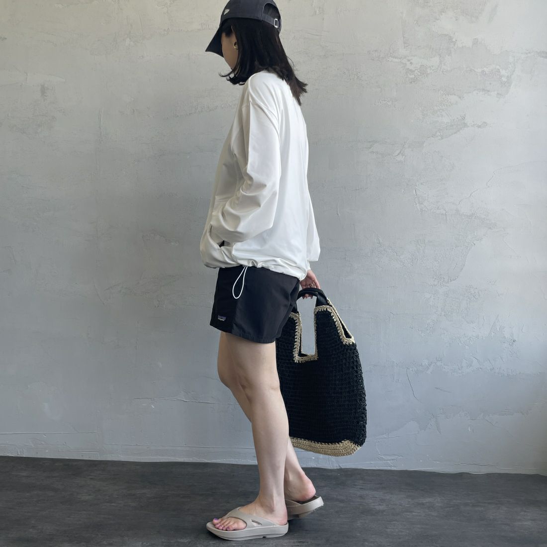 Jeans Factory Clothes [ジーンズファクトリークローズ] 裾ドローコードラッシュガードTシャツ [IN2-CST-4] WHITE &&モデル身長：163cm 着用サイズ：M&&