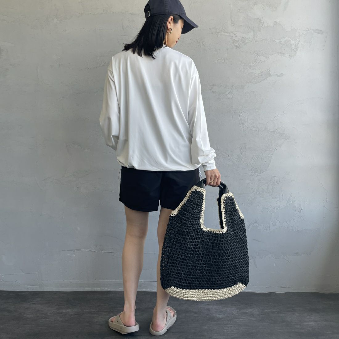 Jeans Factory Clothes [ジーンズファクトリークローズ] 裾ドローコードラッシュガードTシャツ [IN2-CST-4] WHITE &&モデル身長：163cm 着用サイズ：M&&