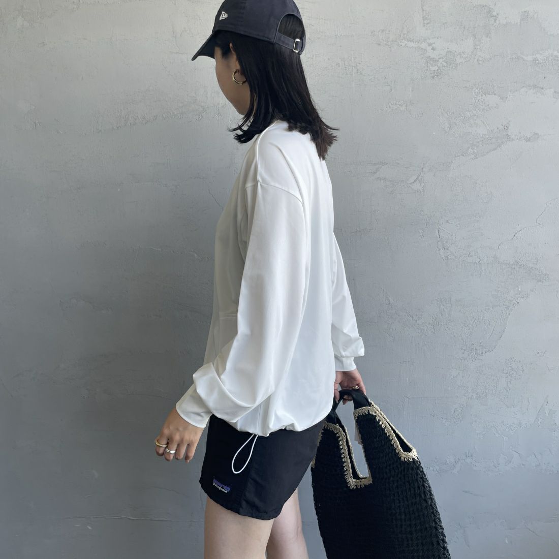 Jeans Factory Clothes [ジーンズファクトリークローズ] 裾ドローコードラッシュガードTシャツ [IN2-CST-4] WHITE &&モデル身長：163cm 着用サイズ：M&&