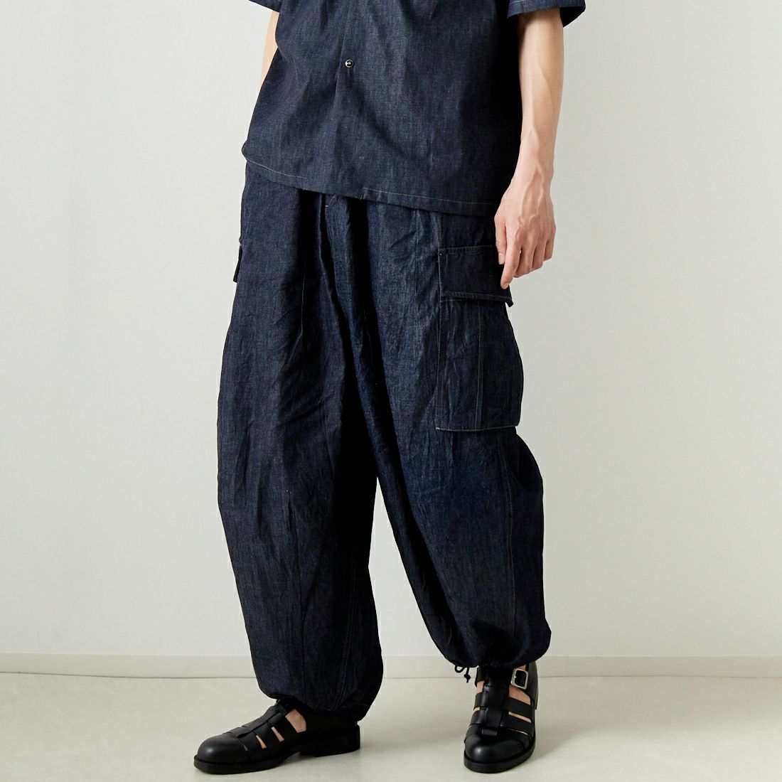 Needles [ニードルズ] 別注 BDUヒザデルデニムパンツ [OT1689-JF] INDIGO&&モデル身長：182cm 着用サイズ：S&&